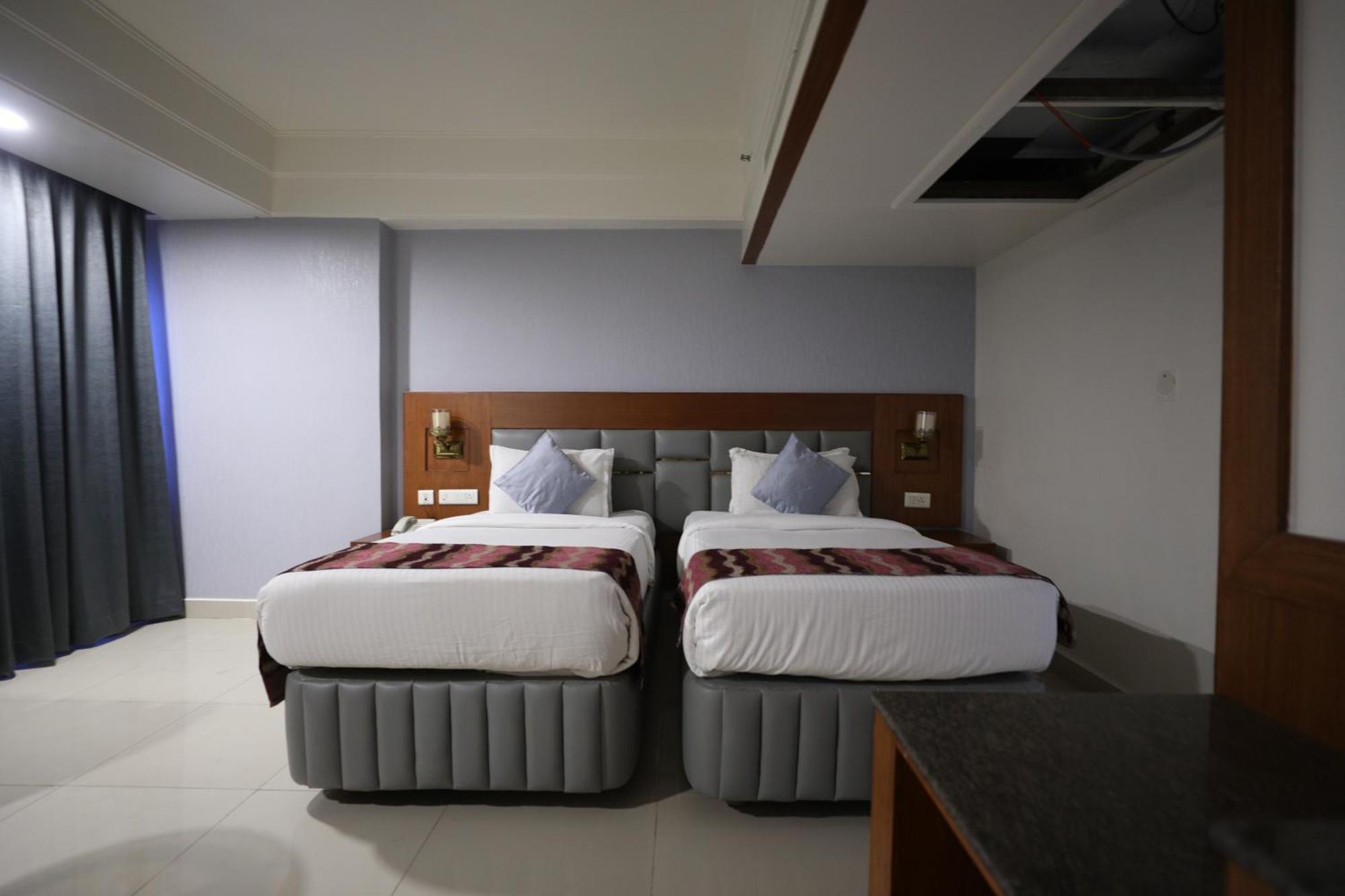 Eastin Hotels Haidarábád Kültér fotó