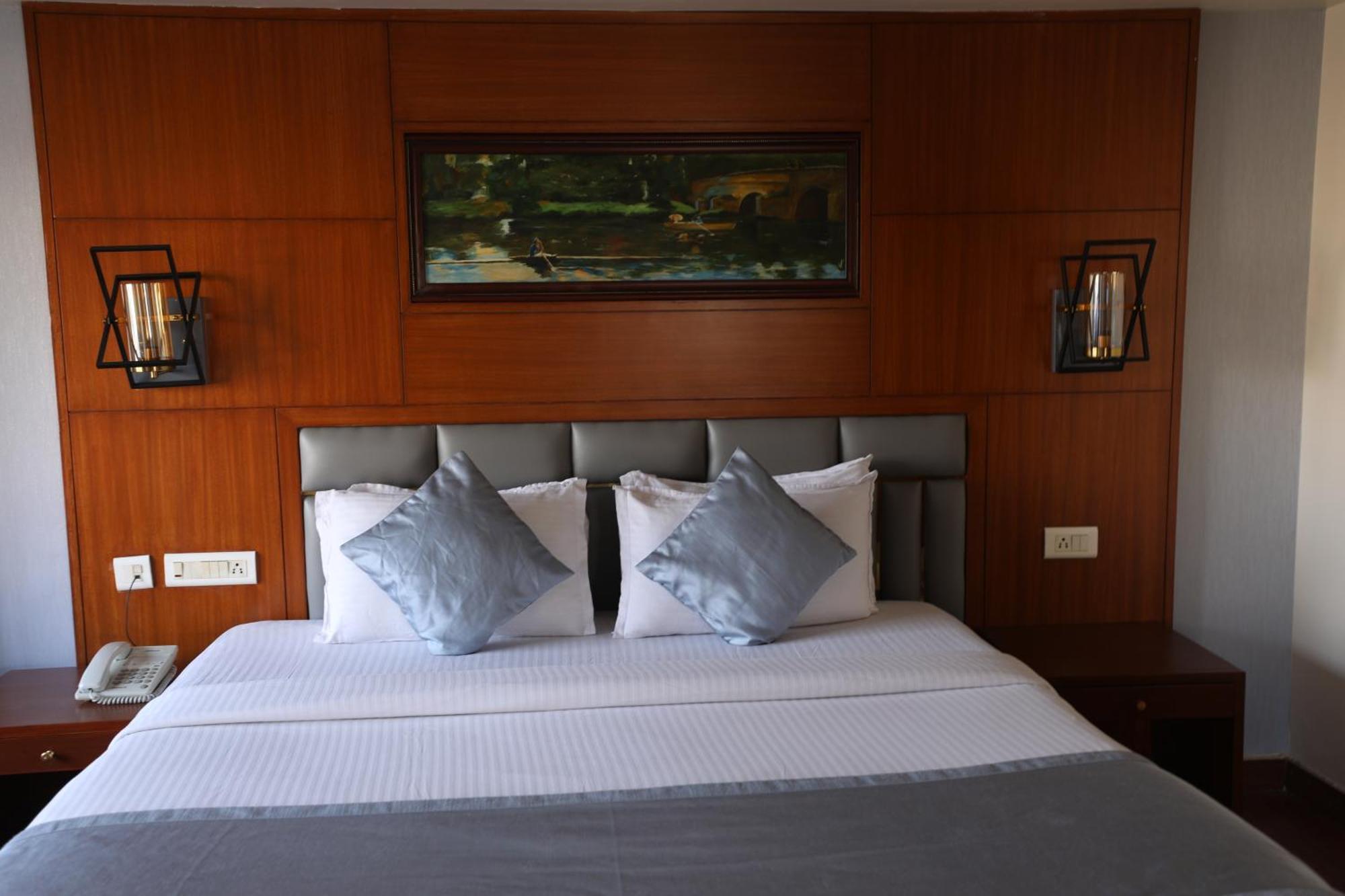 Eastin Hotels Haidarábád Kültér fotó